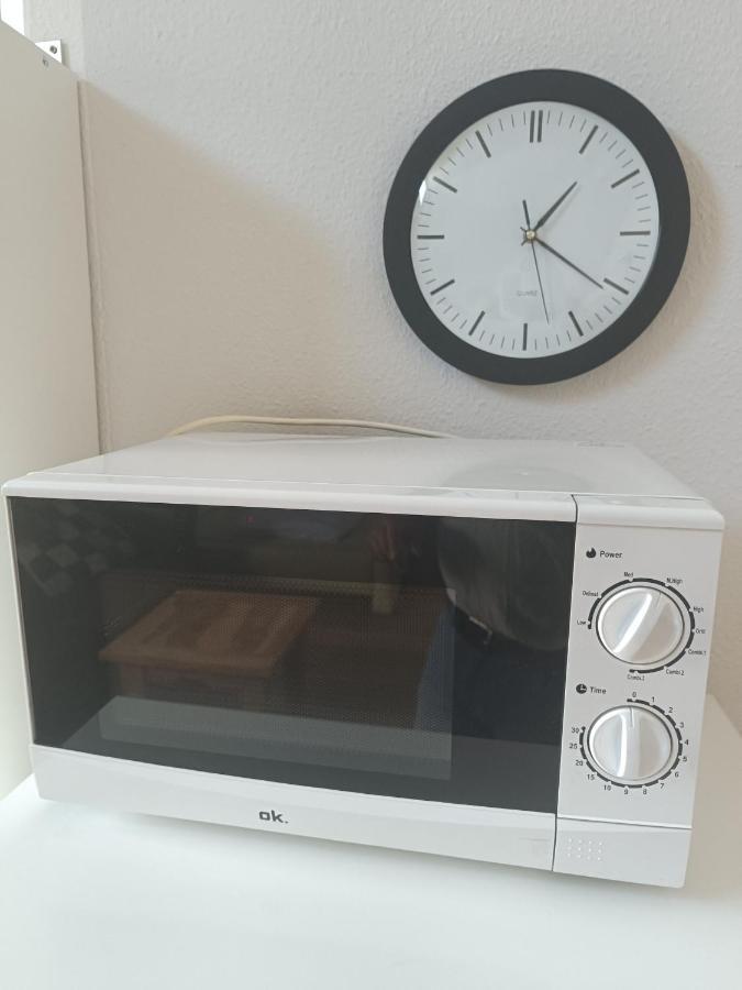 In Villa 56 Qm Apartment, 24 H Check-In,Free Parking Hannover Esterno foto