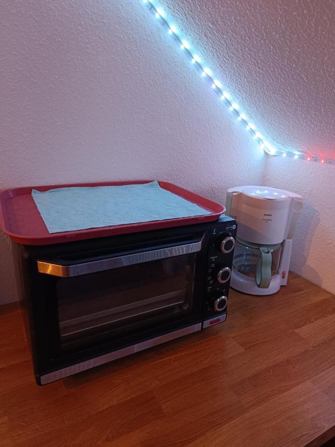 In Villa 56 Qm Apartment, 24 H Check-In,Free Parking Hannover Esterno foto