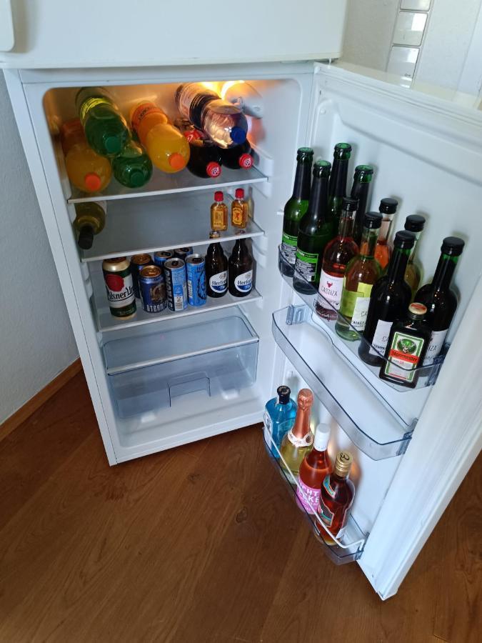 In Villa 56 Qm Apartment, 24 H Check-In,Free Parking Hannover Esterno foto