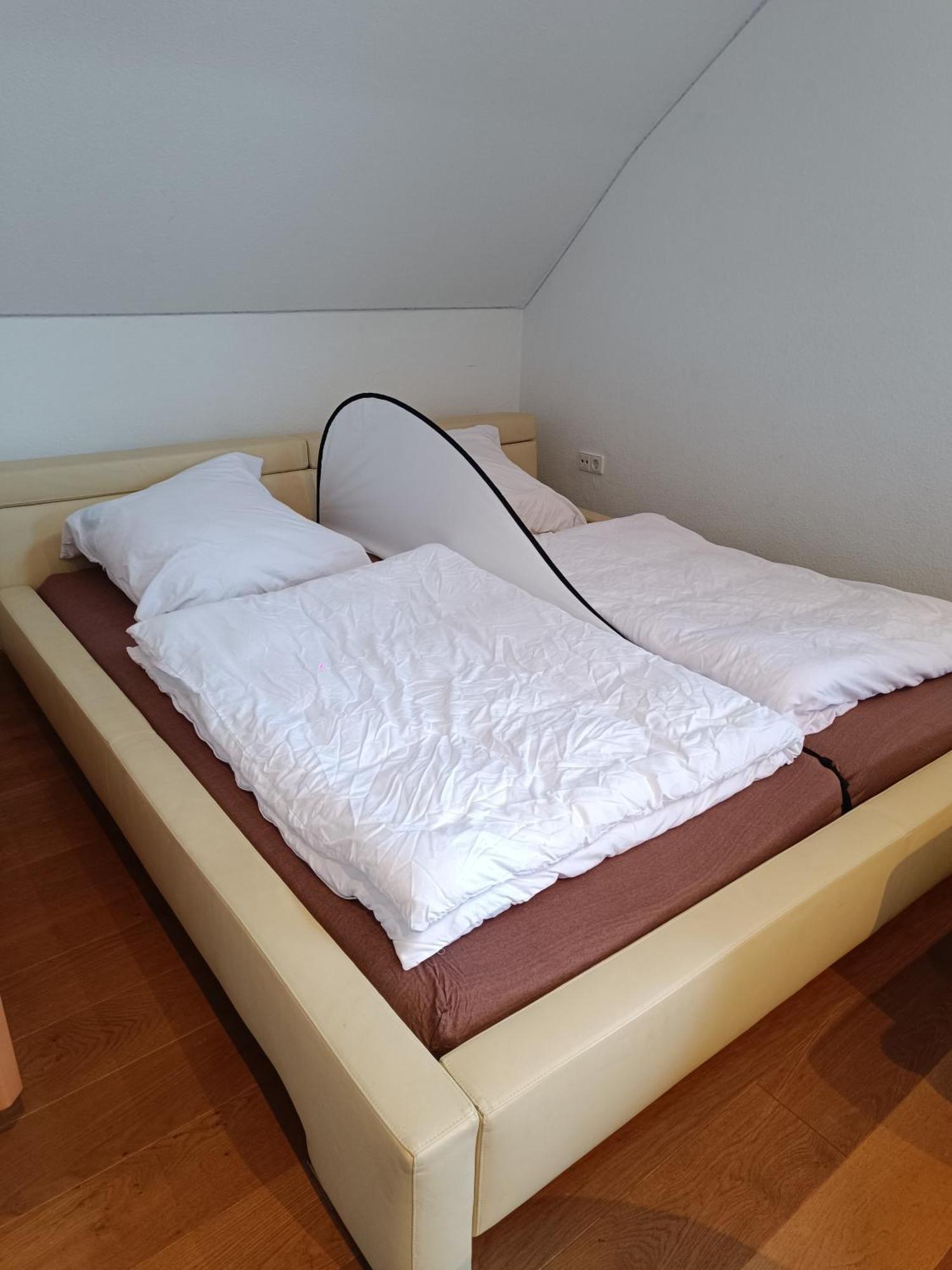 In Villa 56 Qm Apartment, 24 H Check-In,Free Parking Hannover Esterno foto